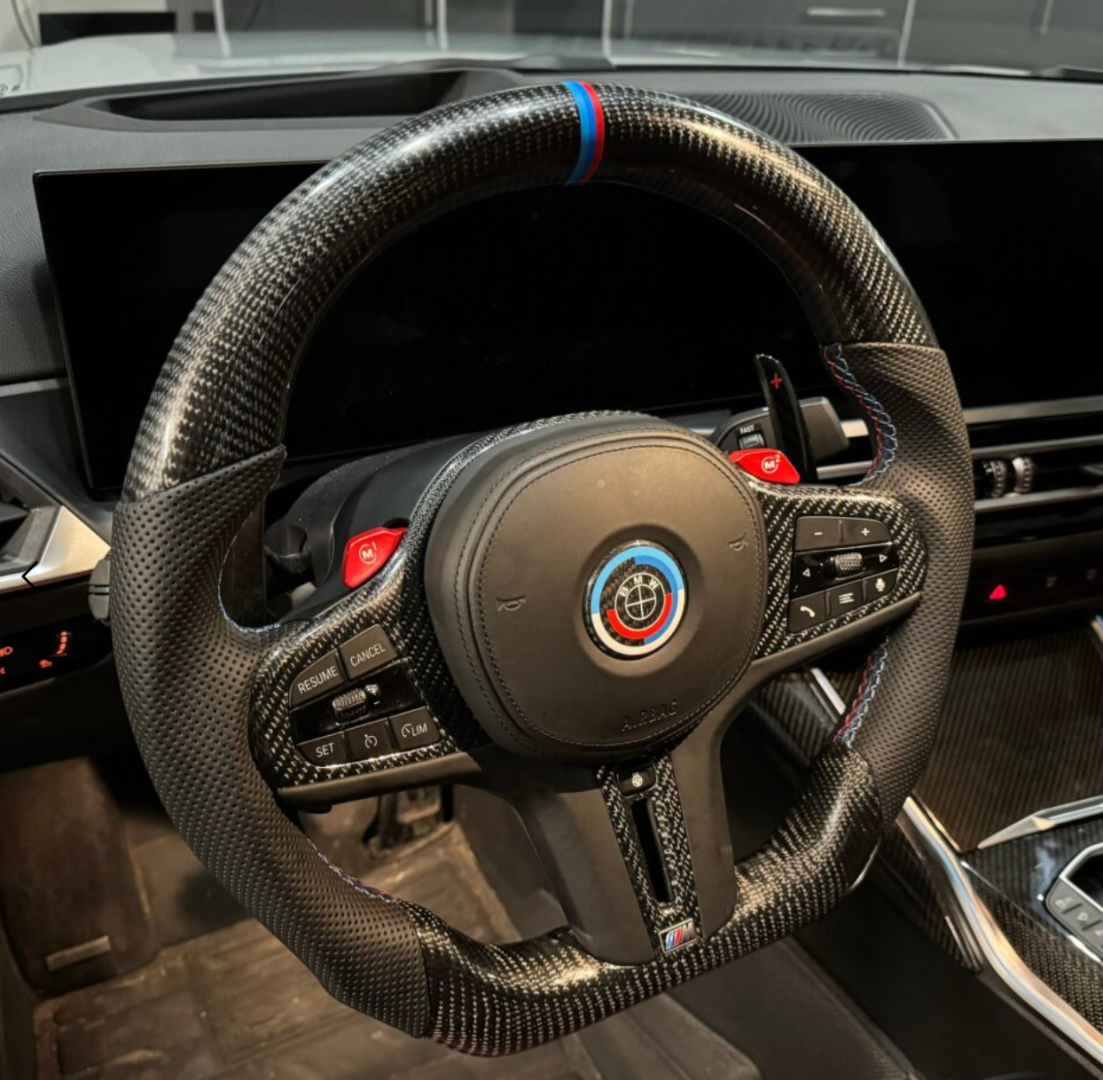 BMW G-Chassis Carbon Fiber Steering Wheel